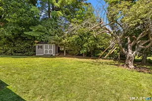 18 Chapman Rd, West Hartford, CT 06107 - Photo 31