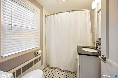 18 Chapman Road, West Hartford, CT 06107 - Photo 19