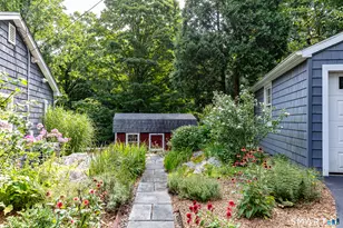 41 Brushy Hill Rd, Newtown, CT 06470 - Photo 5