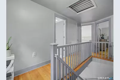80 Lakeview Terrace, New Haven, CT 06511 - Photo 17