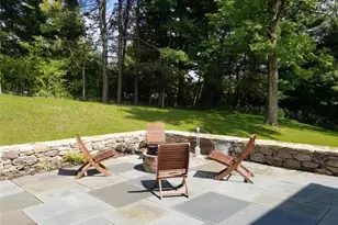11 Apple Way, Salisbury, CT 06039 - Photo 9