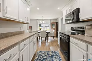 183 Plainfield Dr, Watertown, CT 06779 - Photo 11