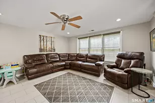 183 Plainfield Dr, Watertown, CT 06779 - Photo 15