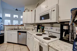 210 Carriage Crossing Ln, Middletown, CT 06457 - Photo 13