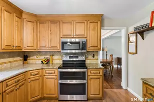 24 Purdy Hill Rd, Monroe, CT 06468 - Photo 13