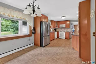 4 Kish Pl, Wallingford, CT 06492 - Photo 11