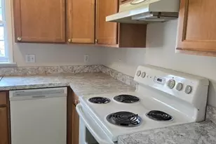 99 North St, Stamford, CT 06902 - Photo 5