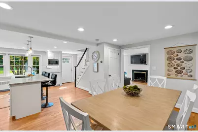 70 Hartwell Road, West Hartford, CT 06117 - Photo 7