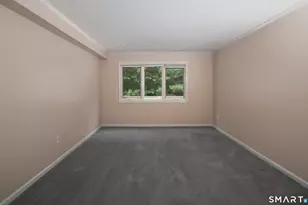 12 Blvd Dr, Danbury, CT 06810 - Photo 9