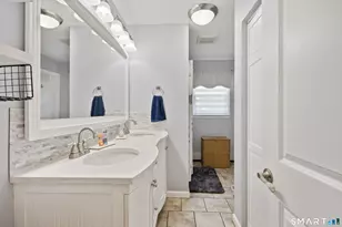 41 Clyde St, Watertown, CT 06779 - Photo 11