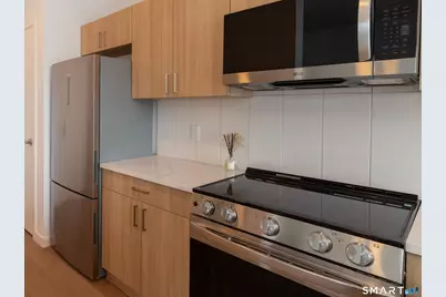 19 Elm Street #308, New Haven, CT 06510 - Photo 1