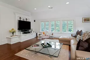 700 Hollow Tree Ridge Rd, Darien, CT 06820 - Photo 23