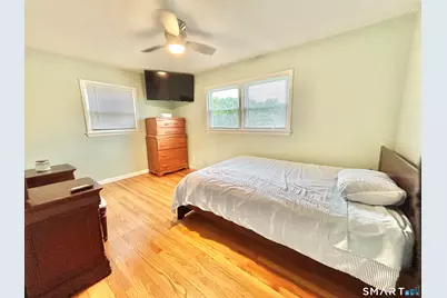 13 Hemlock Drive, Ansonia, CT 06401 - Photo 13