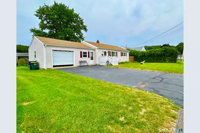 13 Hemlock Drive, Ansonia, CT 06401 - Photo 35