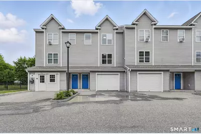 62 Chestnut St Extension #11, Danbury, CT 06810 - Photo 1