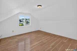 11 Stratfield Pl, Bridgeport, CT 06606 - Photo 29