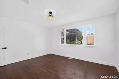 11 Stratfield Place, Bridgeport, CT 06606 - Photo 23