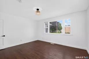 11 Stratfield Pl, Bridgeport, CT 06606 - Photo 23