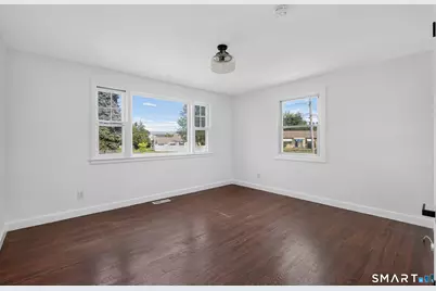 11 Stratfield Place, Bridgeport, CT 06606 - Photo 21