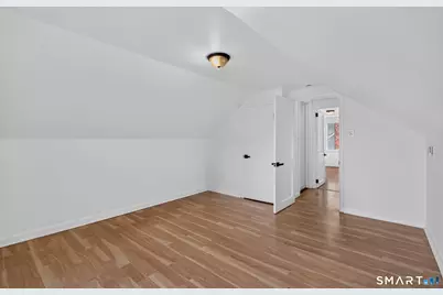 11 Stratfield Place, Bridgeport, CT 06606 - Photo 31
