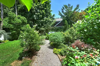 35 Wilkins Street, Hamden, CT 06517 - Photo 5