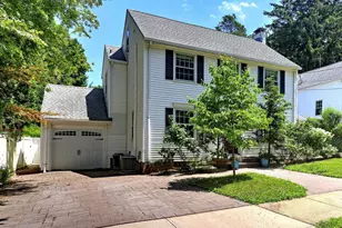 35 Wilkins St, Hamden, CT 06517 - Photo 3