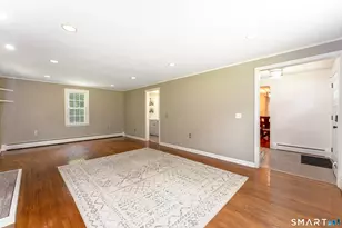 85 Oakcliff Rd, Middletown, CT 06457 - Photo 7