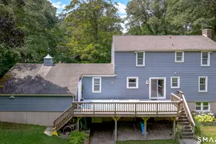 85 Oakcliff Rd, Middletown, CT 06457 - Photo 3