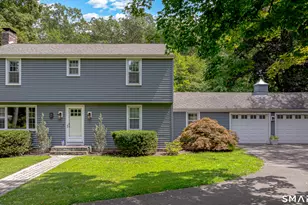 85 Oakcliff Rd, Middletown, CT 06457 - Photo 1