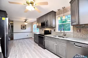 39 Sunnybrook Dr, Avon, CT 06001 - Photo 9