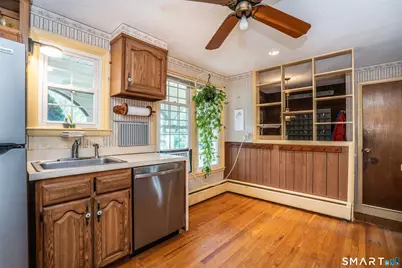 52 Greenhouse Boulevard, West Hartford, CT 06110 - Photo 9