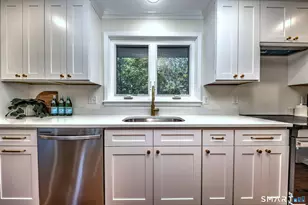 50 Oak Ridge Rd, Stratford, CT 06614 - Photo 19