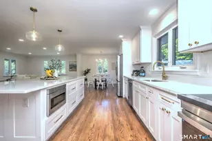 50 Oak Ridge Rd, Stratford, CT 06614 - Photo 17