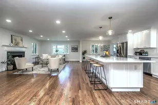 50 Oak Ridge Rd, Stratford, CT 06614 - Photo 9