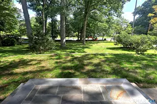 50 Oak Ridge Rd, Stratford, CT 06614 - Photo 5
