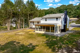 48 Manor Ln, Wolcott, CT 06716 - Photo 5