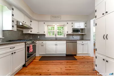 29 Indian Neck Avenue, Branford, CT 06405 - Photo 27
