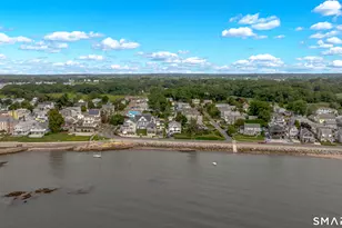 29 Indian Neck Ave, Branford, CT 06405 - Photo 9