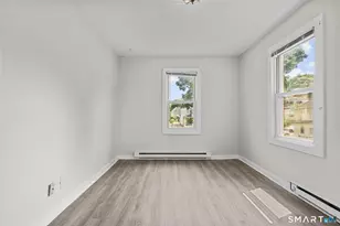 136 Franklin St, Meriden, CT 06450 - Photo 31