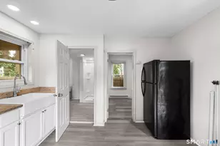 136 Franklin St, Meriden, CT 06450 - Photo 15