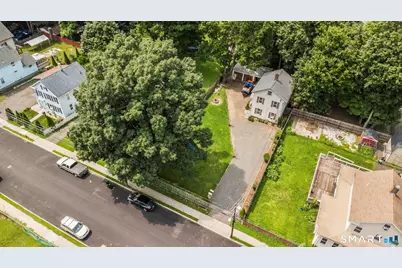 136 Franklin Street, Meriden, CT 06450 - Photo 9