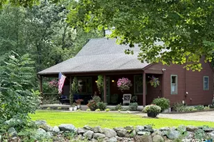 419 Lathrop Rd, Plainfield, CT 06374 - Photo 3