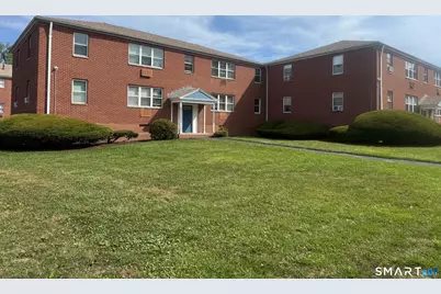 752 New Britain Avenue #Apt 4, Hartford, CT 06106 - Photo 5