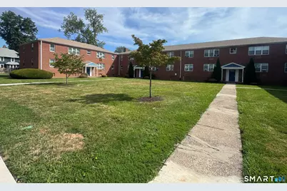 758 New Britain Avenue #Apt 3, Hartford, CT 06106 - Photo 3