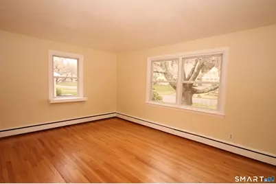 48 Meadow Farms Road, West Hartford, CT 06107 - Photo 11