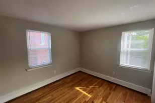 25 Natick St, Hartford, CT 06106 - Photo 5