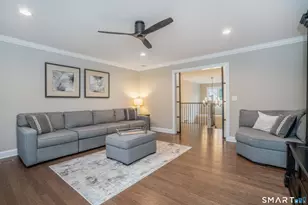 9 Griswold Pl, Simsbury, CT 06070 - Photo 27