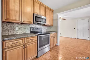 410 W Rutland Rd, Milford, CT 06461 - Photo 15