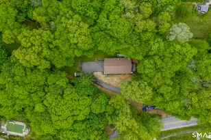 41 Elbow Hill Rd, Brookfield, CT 06804 - Photo 3
