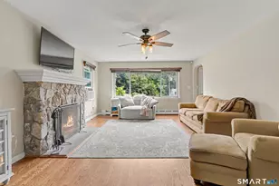 8 Bungay Terrace, Seymour, CT 06483 - Photo 5